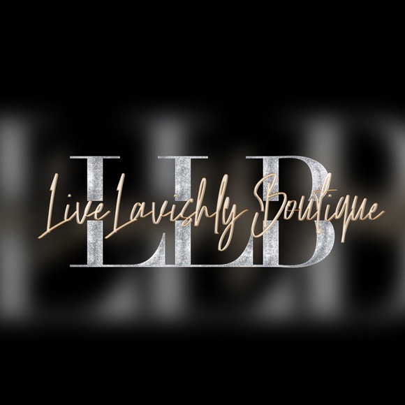 Meet your Posher, Danielle - Picture 1 of 1